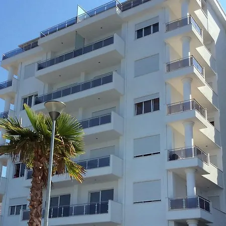 Apartment White Luxury Sarandë