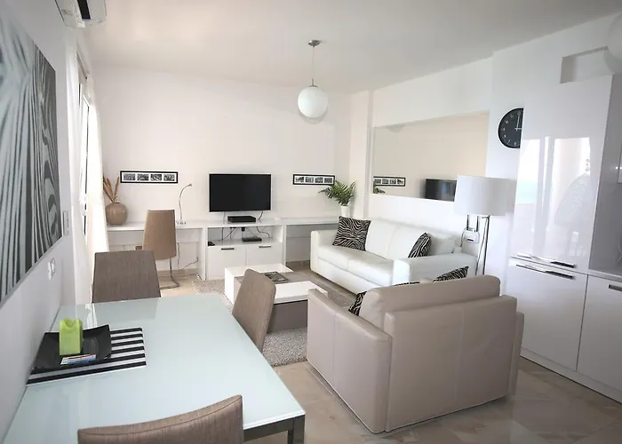 White Luxury *