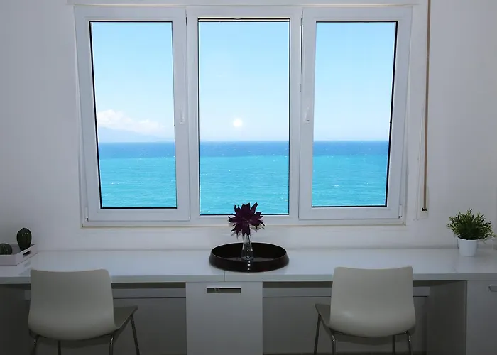 Apartment White Luxury Sarandë