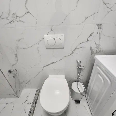 아파트 White Luxury