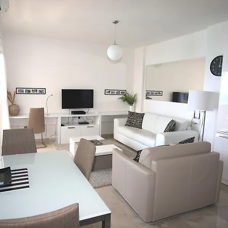 White Luxury *